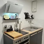 Tiny House Lahnfriede بيت للعطل